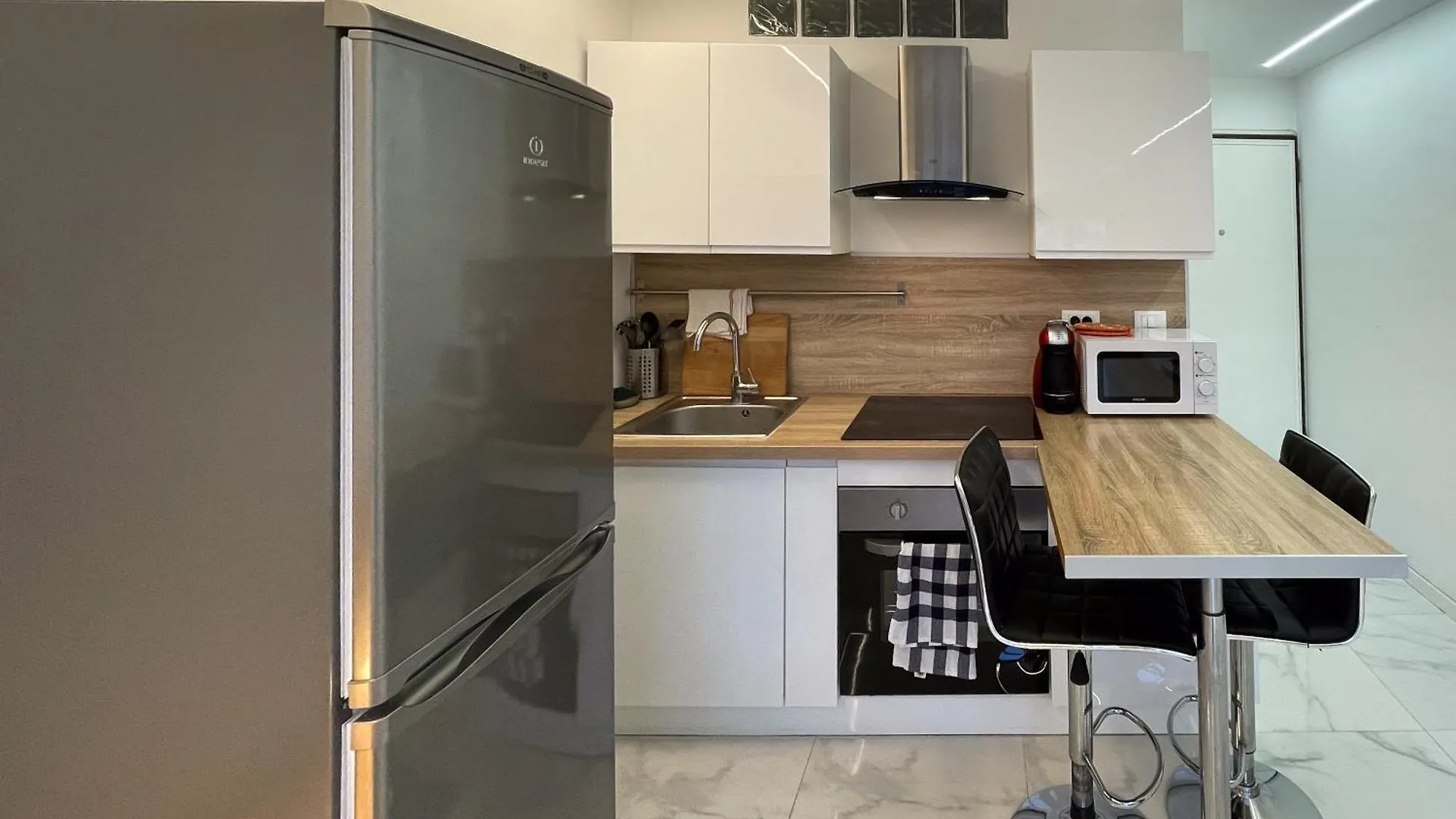 Apartment Charmant Studio Avec Vue Montagne Roquebrune-Cap-Martin France