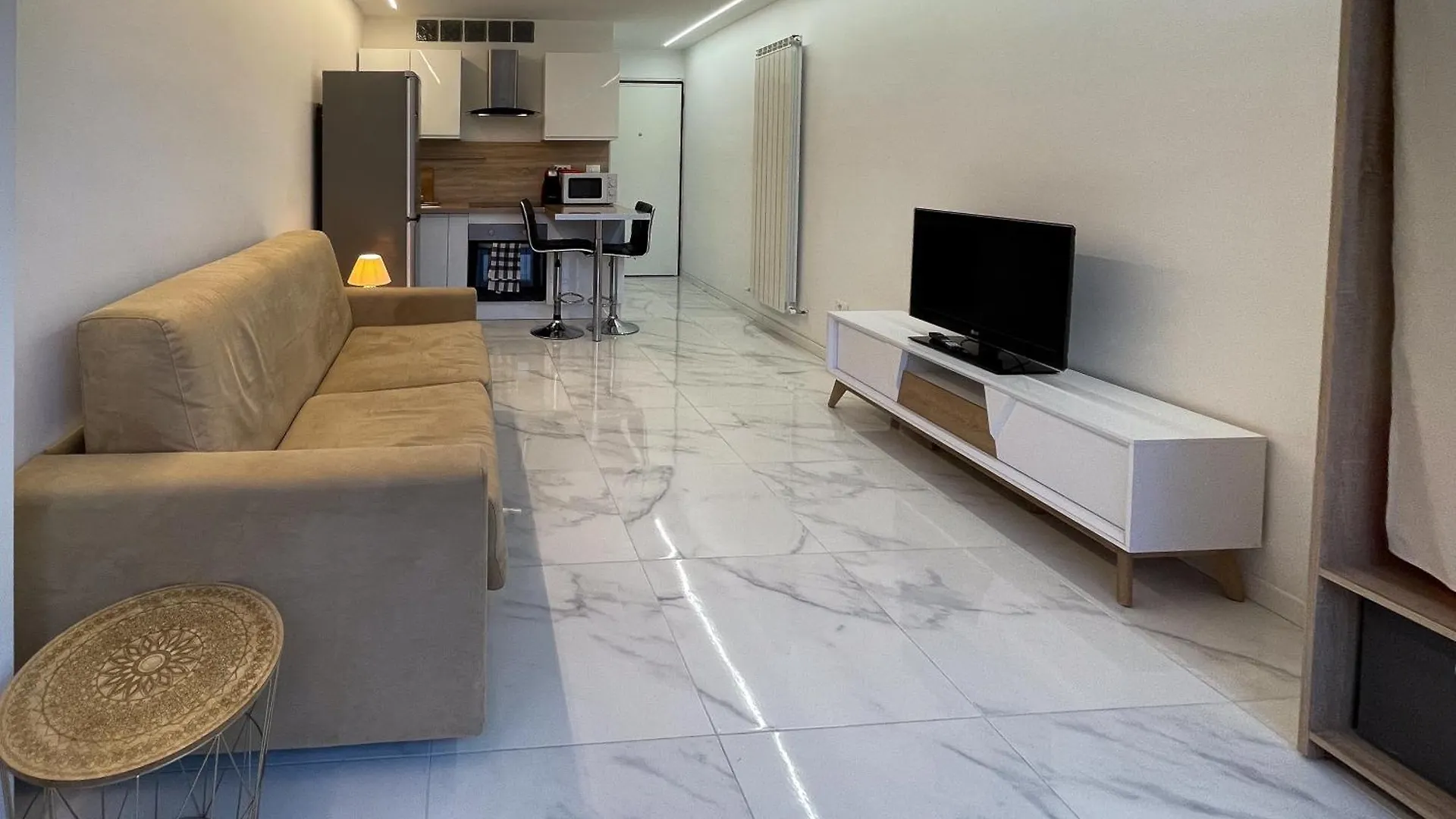 Apartment Charmant Studio Avec Vue Montagne Roquebrune-Cap-Martin